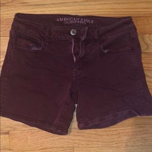 Maroon American eagle shorts